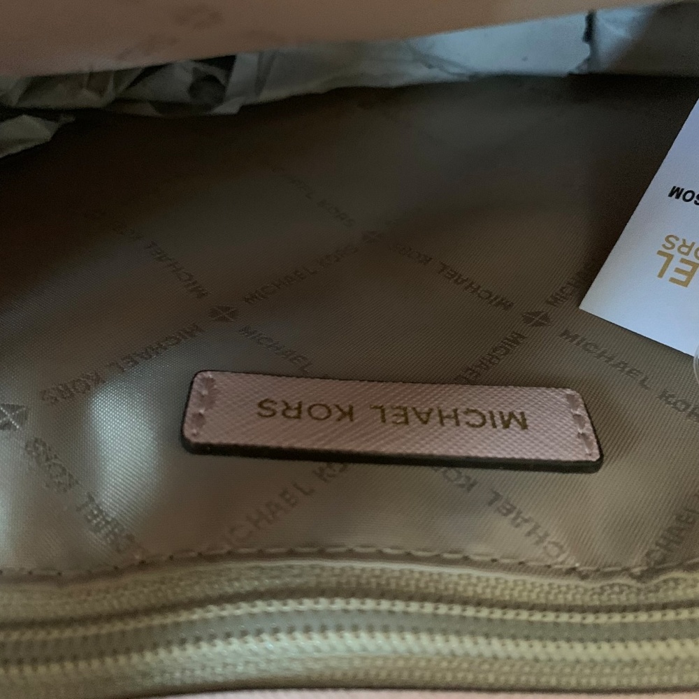 NWT Michael Kors Savannah Large Satchel - Picture 7 of 8